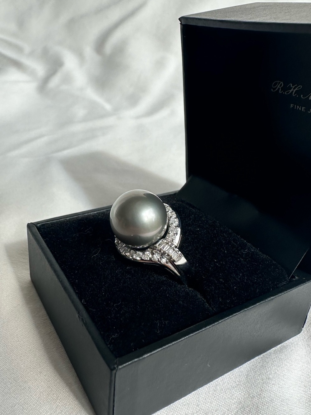 Cultured Tahitian Pearl 14k White Gold Diamond Ring